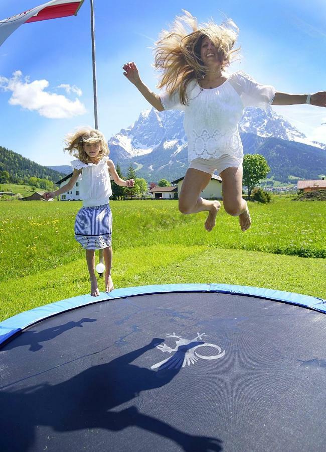 Pensjonat Gaestehaus Alpenblick 2*